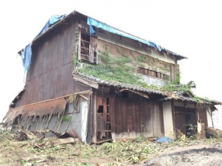 スケバンエルフちゃんのおうち